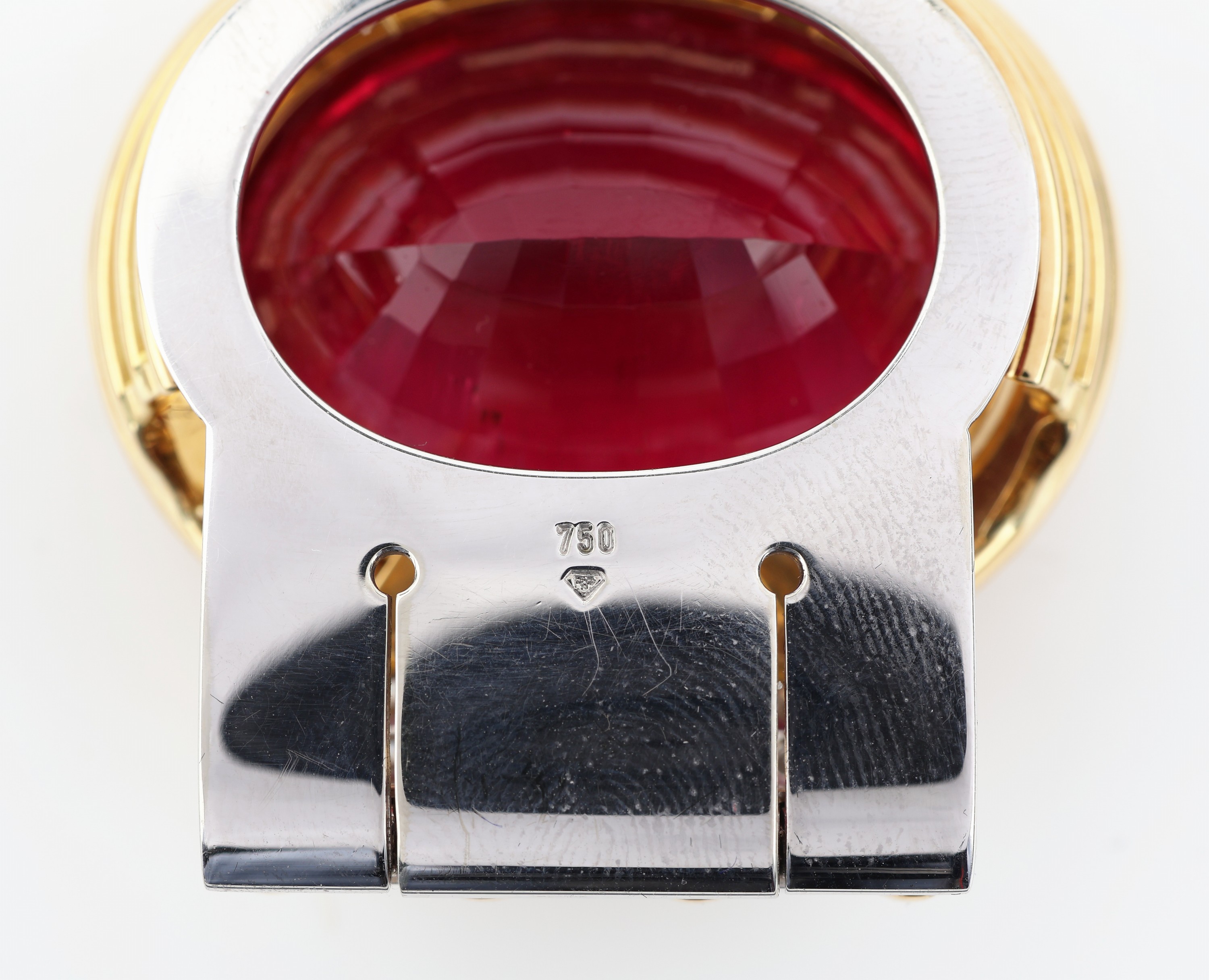 Detail a: 18 kt Gold Turmalin-Brillant-Clipanhänger, GG/WG 750/000, aufwendige Goldschmiedearbeit, getreppter Aufbau, ovalfacett. Rubellit ca. 60.0 ct, 15 in ...