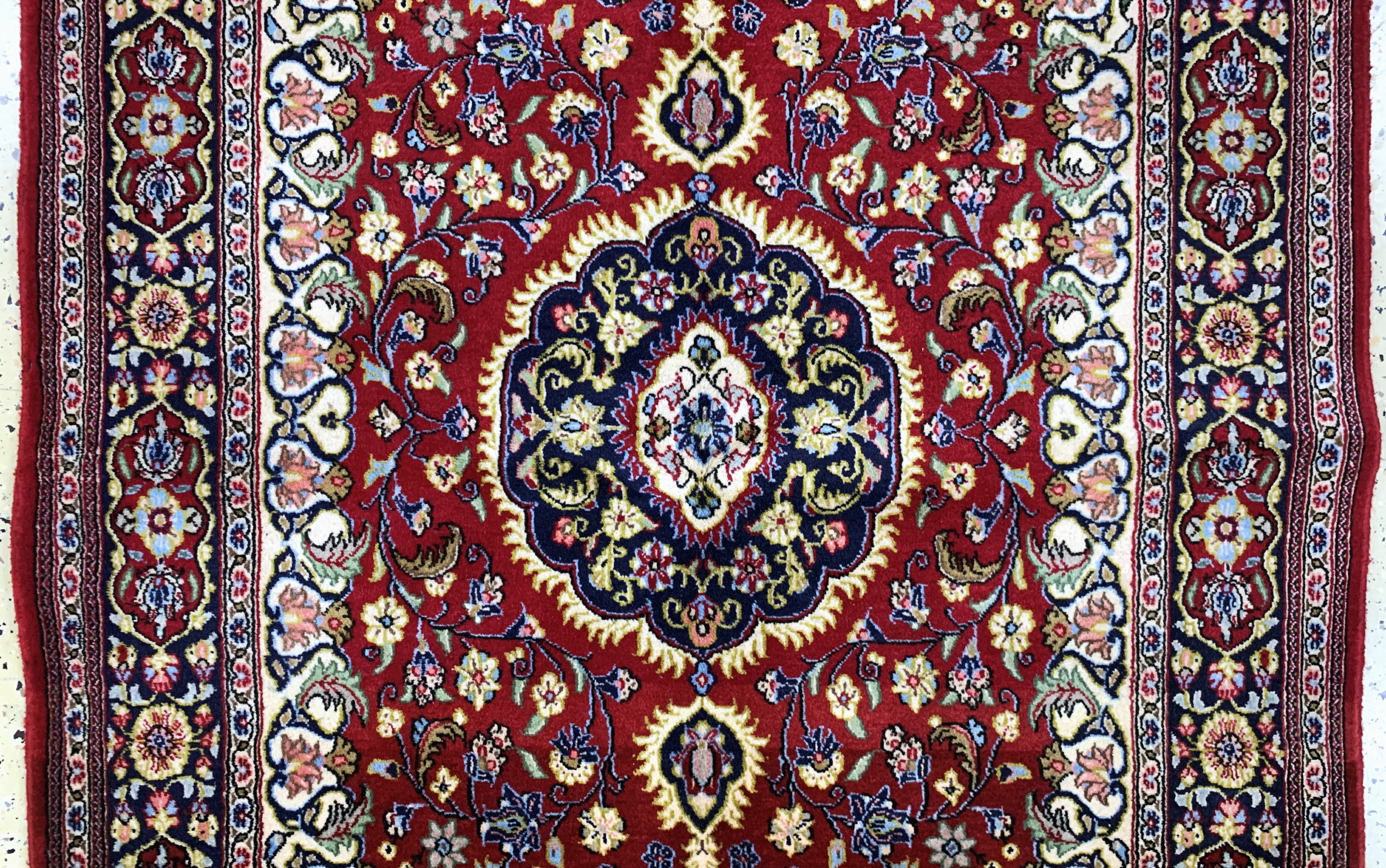 Detail b: Ghom Kork, Persien, Ende 20.Jhd, Korkwolle auf Baumwolle, ca. 175 x 120 cm, EHZ: 2