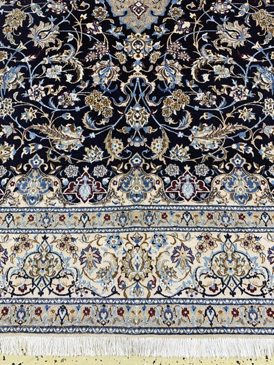 27045002b - Nain fein(6 La), Persien, Mitte 20.Jhd, Korkwolle mit Seide, ca. 307 x 213 cm, ca. ...