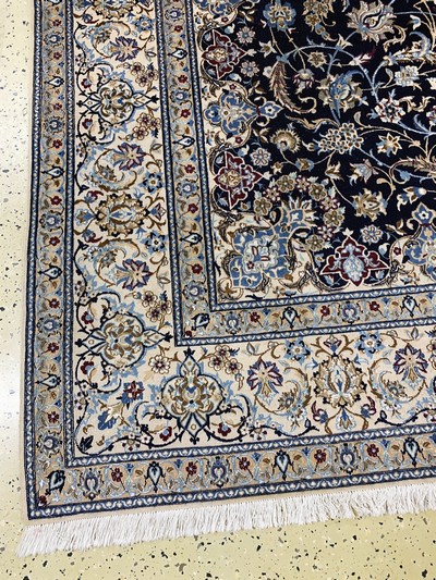 27045002c - Nain fein(6 La), Persien, Mitte 20.Jhd, Korkwolle mit Seide, ca. 307 x 213 cm, ca. ...