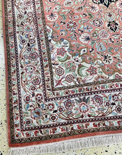 27045003e - Ghom Seide signiert, Persien, Mitte 20.Jhd,reine Naturseide, ca. 204 x 130 cm, ...