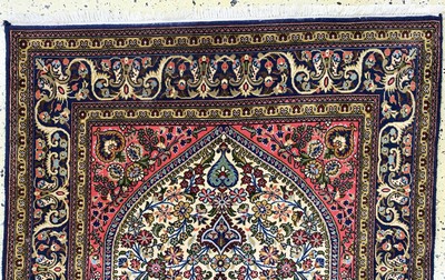 27045005a - Ghom Kork, Persien, Ende 20.Jhd, Korkwolle,ca. 155 x 106 cm, EHZ: 2 Schätzpreis: 490, ...