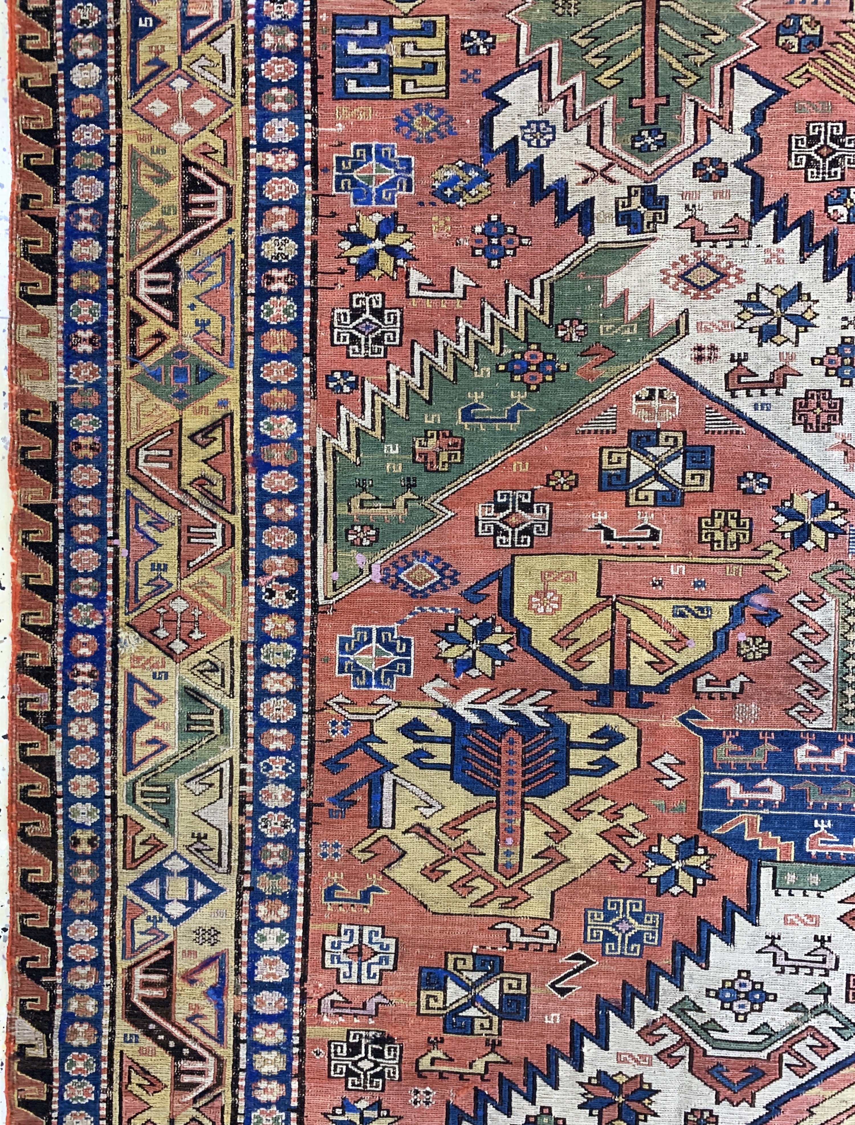 Detail d: Antiker Sumakh, Kaukasus, 19.Jhd, Wolle aufWolle, ca. 315 x 203 cm, EHZ: 2, (kleine restaurierungen)