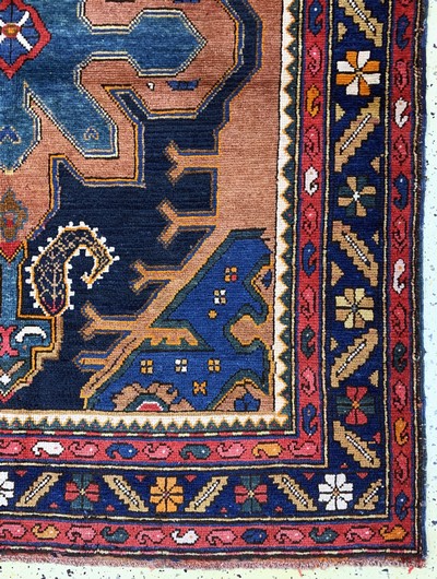 27045595a - Kazak antik, Kaukasus, um 1900, Wolle auf Wolle, ca. 180 x 146 cm, EHZ: 3 Schätzpreis: ...