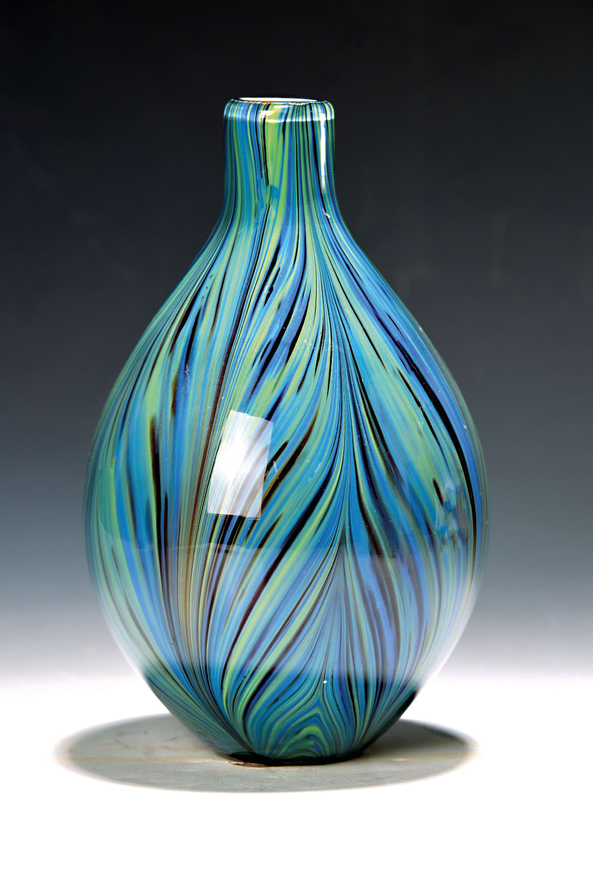 Image 27045687 - Künstlervase, Murano, 1980er Jahre, Schichtglas mit weißem Innenüberfang, graue, ...