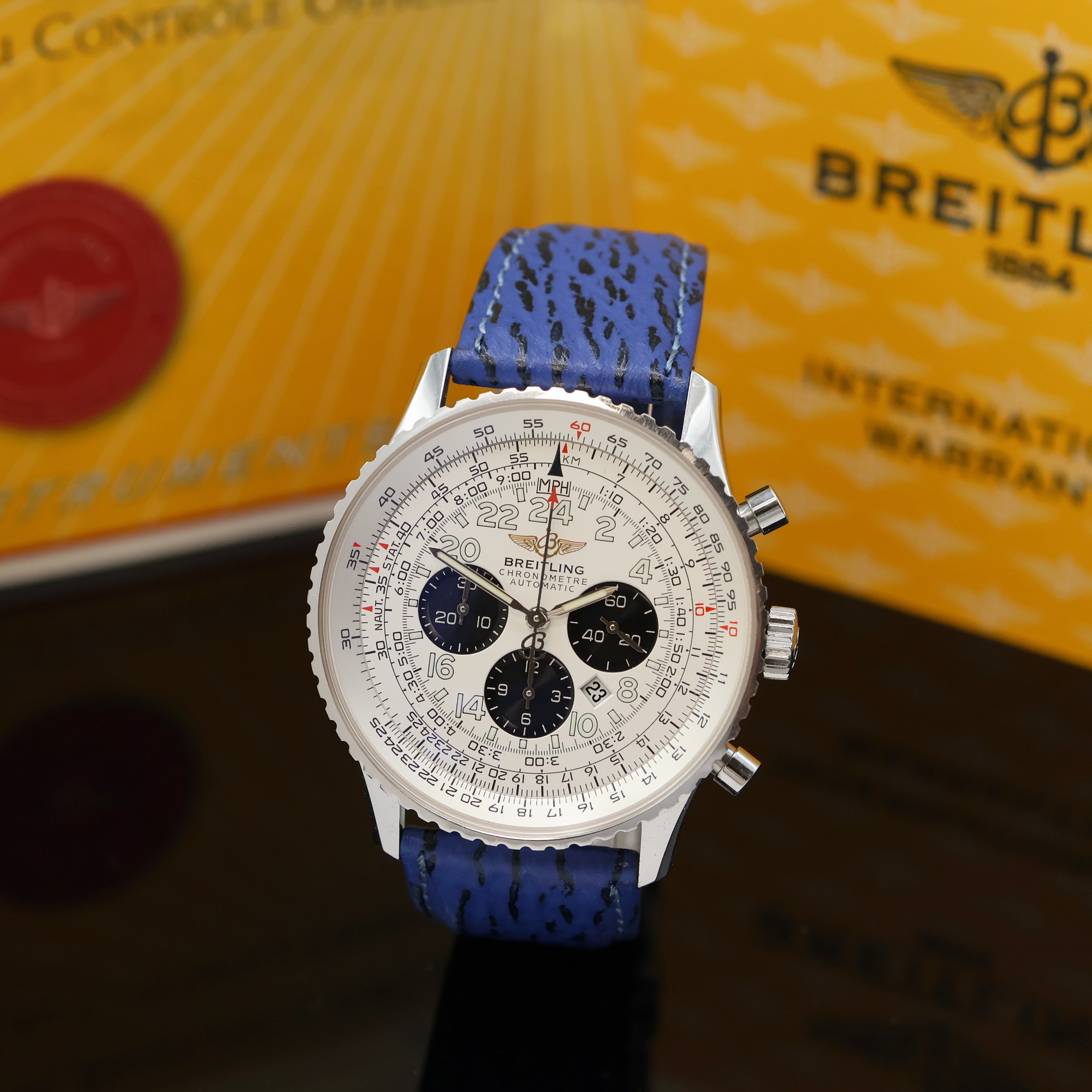 Image 27045690 - BREITLING Navitimer Cosmonaute Armbandchronograph Referenz A22322, Automatik, ...