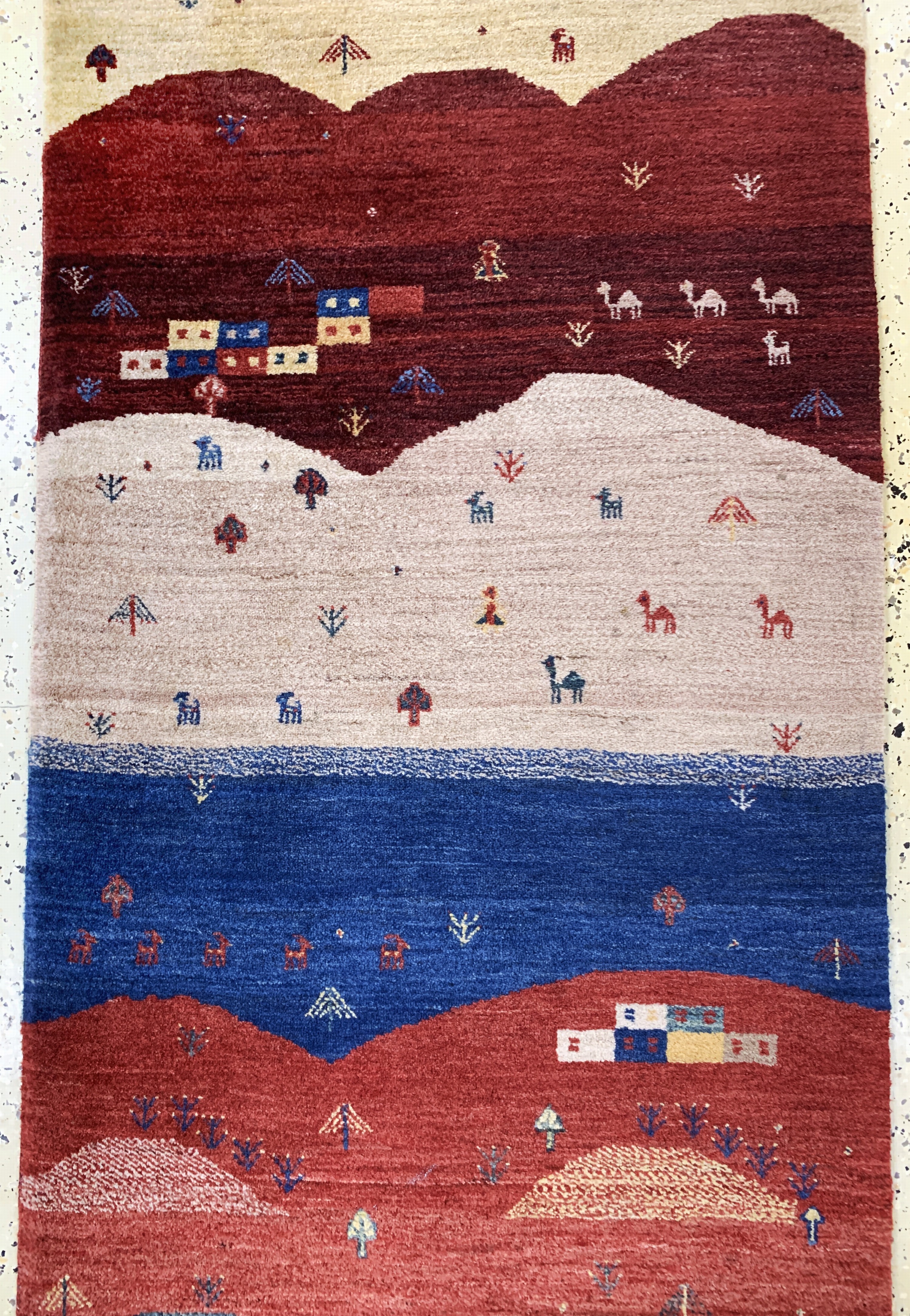 Detail b: Gabbeh fein Loribaft, Persien, Ende 20.Jhd,Wolle auf Wolle, ca. 295 x 80 cm, EHZ: 2