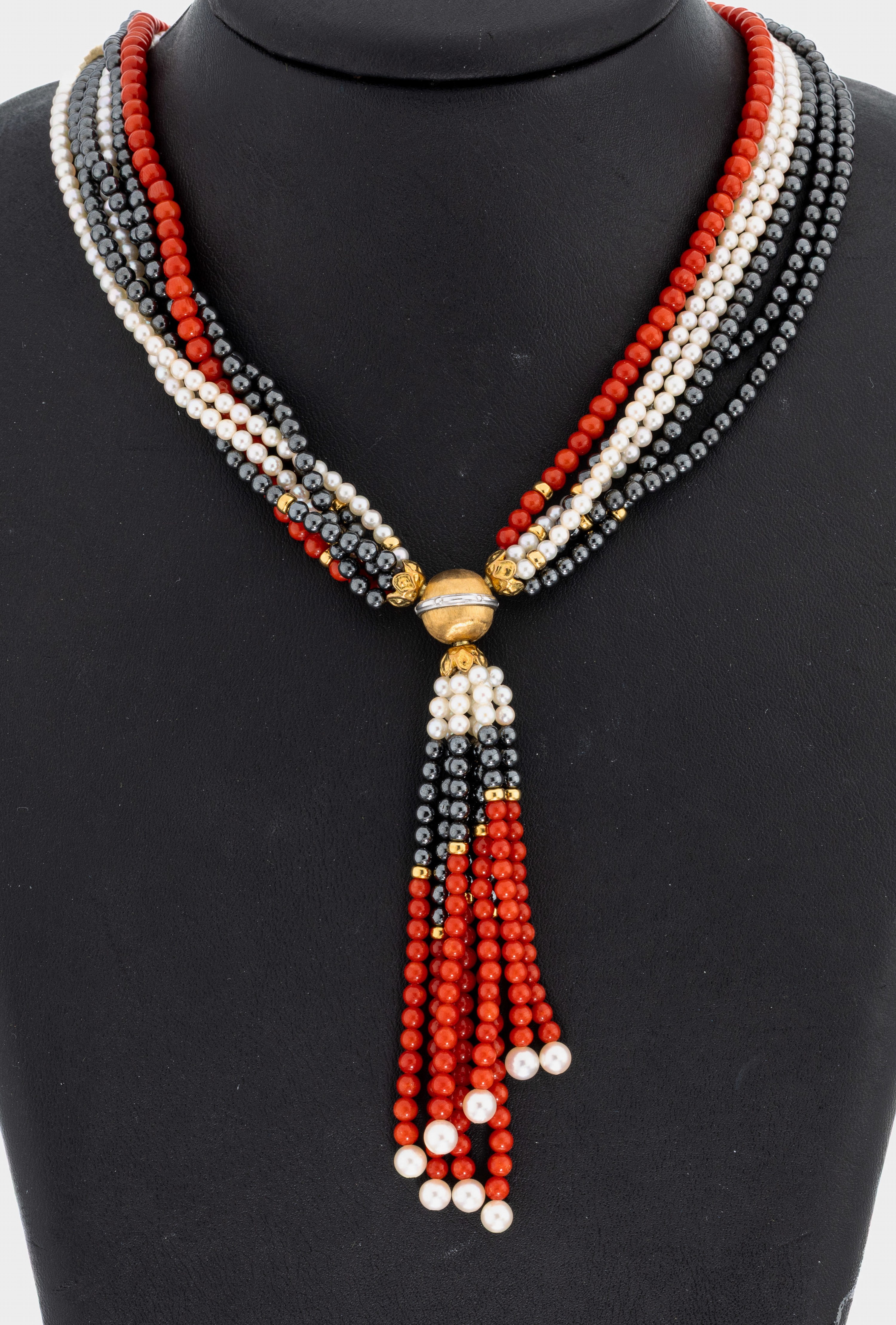 Detail a: Korallen-Hämatit-Perl-Collier mit 18 kt Gold Schließe, 6-rhg., Hämatitkugeln, Korallenkugeln, weiße Zuchtperlen, Goldzwischenkugeln, ...