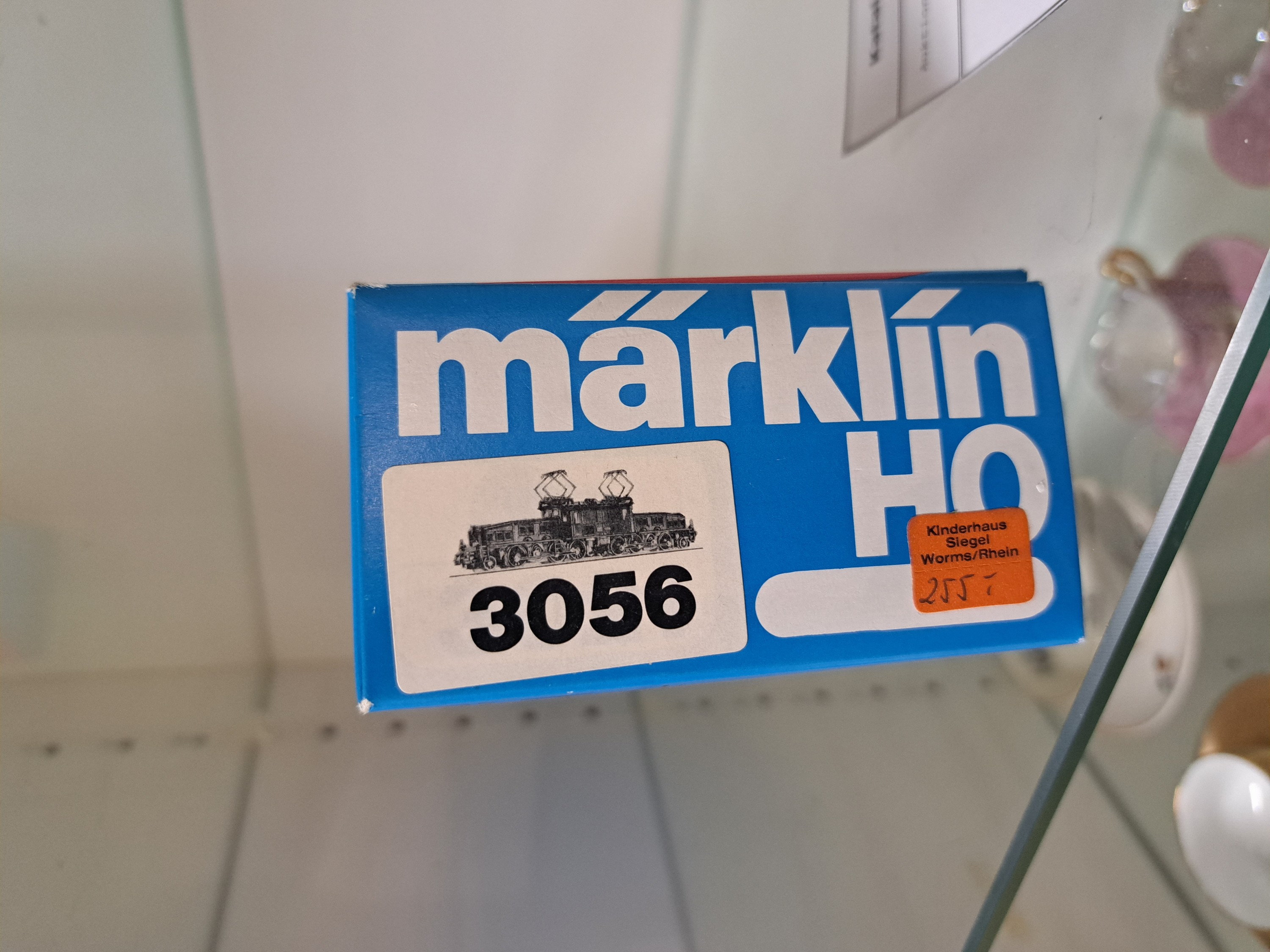 Detail b: Märklin, Spur H0, 3056 "Krokodil", Bj. 1974 -1986, E-Lok BR 13302, grün, OVP, leichte Gebrauchsspuren, Funktion nicht geprüft, aus ...
