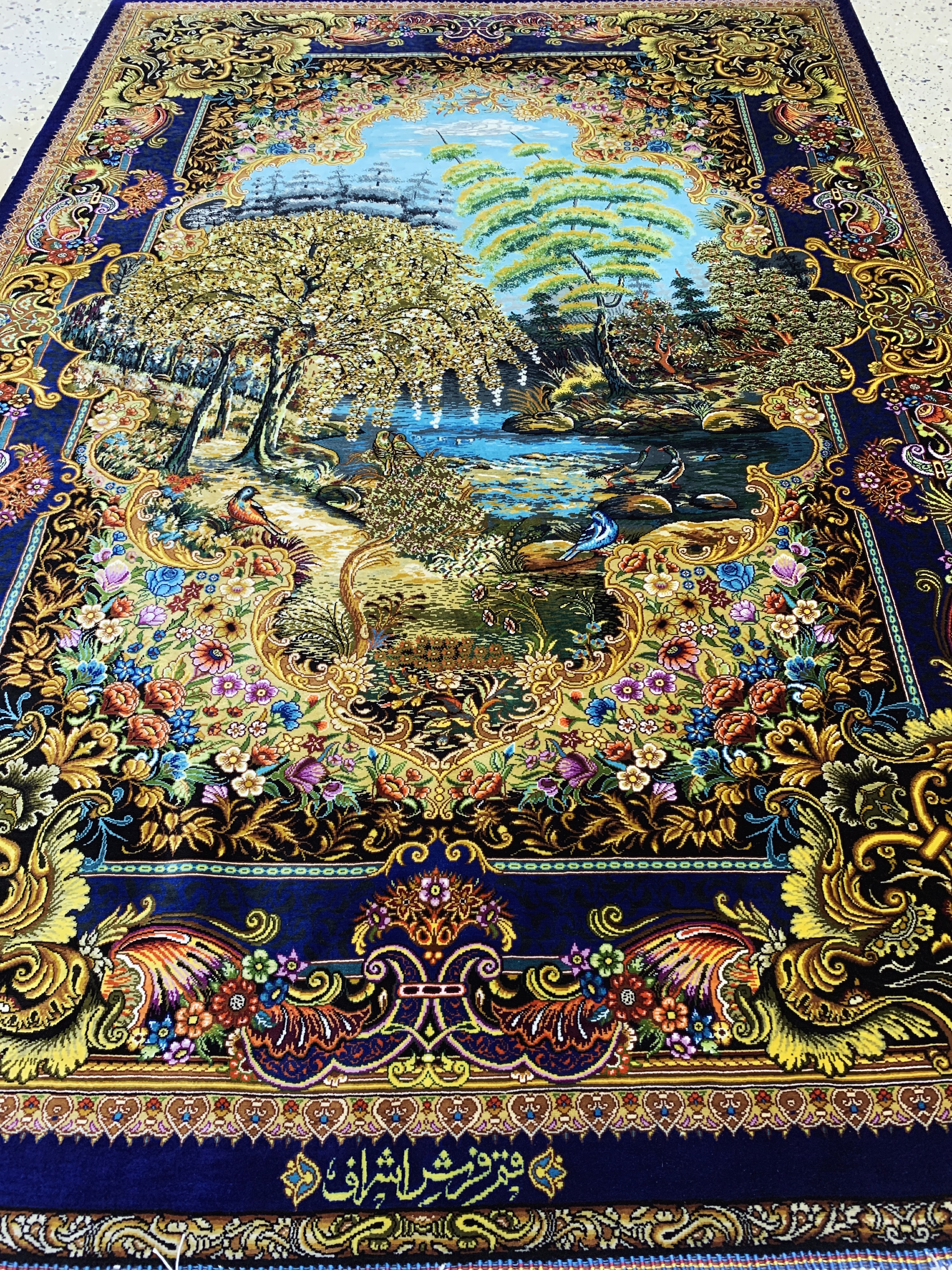 Detail i: Ghom Seide fein signiert, Persien, ca. 20 Jahre, reine Naturseide, ca. 154 x 103 cm, ca.1,0 Mio. Kn/qm, (Sehr guter Zustand)