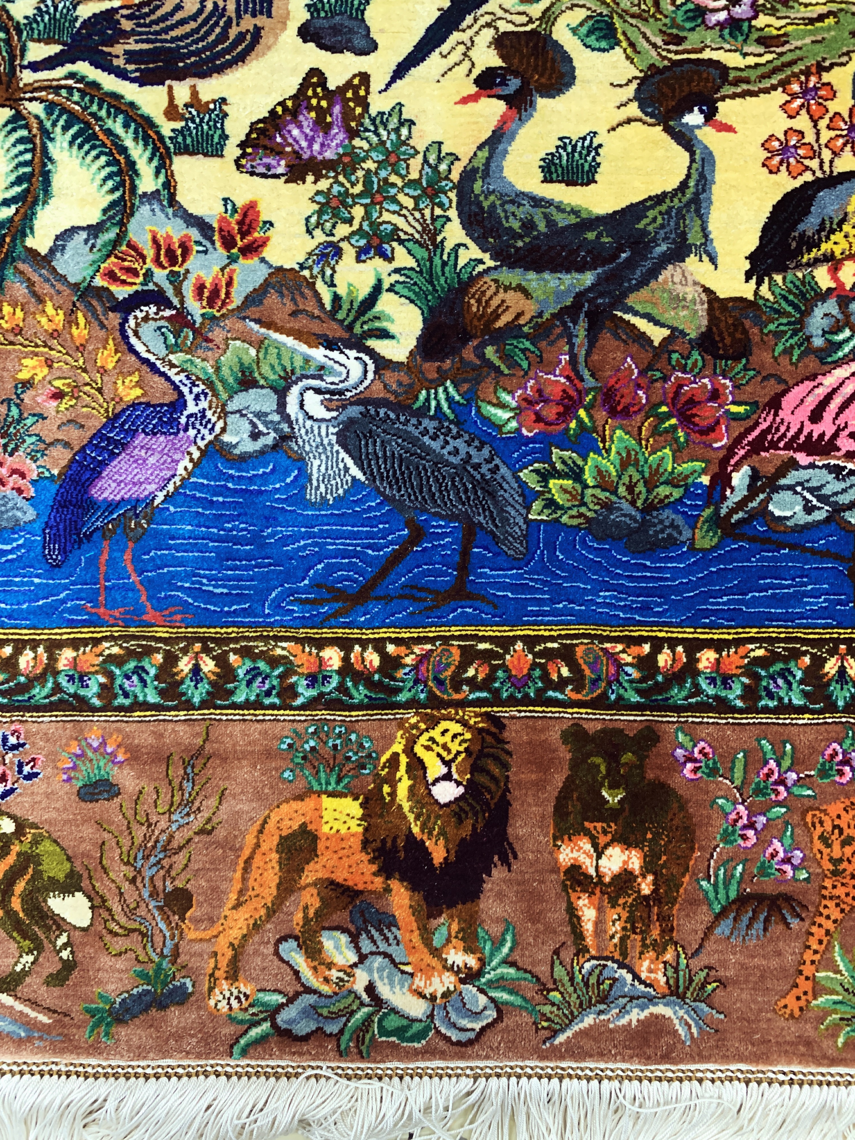 Detail j: Ghom Seide fein signiert, Persien, ca. 20 Jahre, reine Naturseide, ca. 154 x 100 cm, ca.1,0 Mio. Kn/qm, (Sehr guter Zustand)