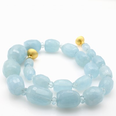 27045878a - Kette mit Aquamarinen, Magnetschl. 925er Silber verg., L. ca. 51 cm Schätzpreis: 1980, ...