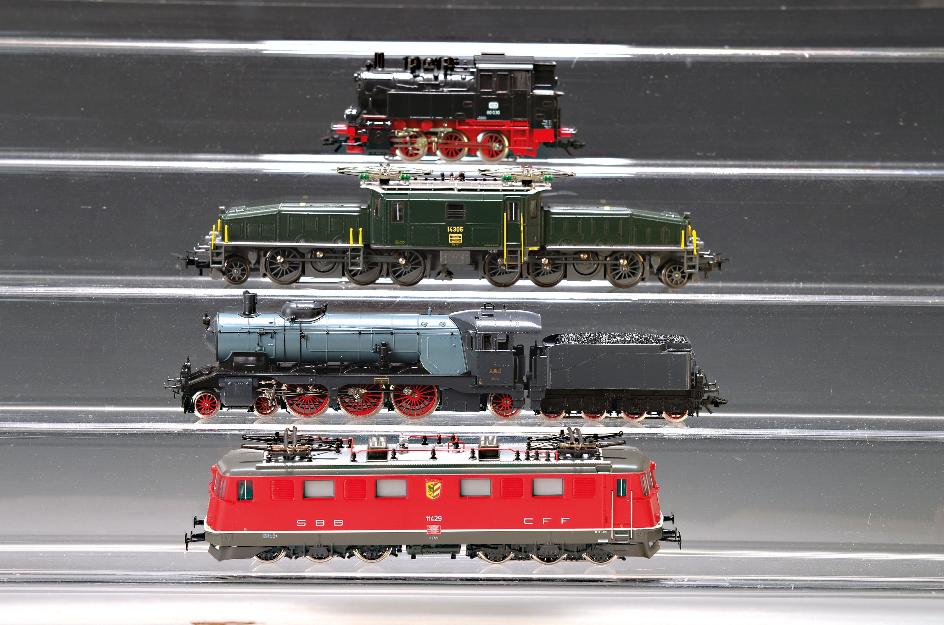 Image 27046379 - Konvolut Modelleisenbahnen: Märklin, Spur H0, überwiegend 1986-1995, Schlepptender ...