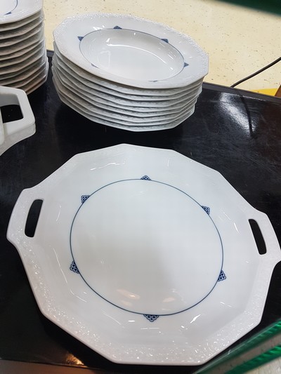 27046383h - Maria dinner service with blue scale decoration, Rosenthal, 20th century, porcelain, flag ...