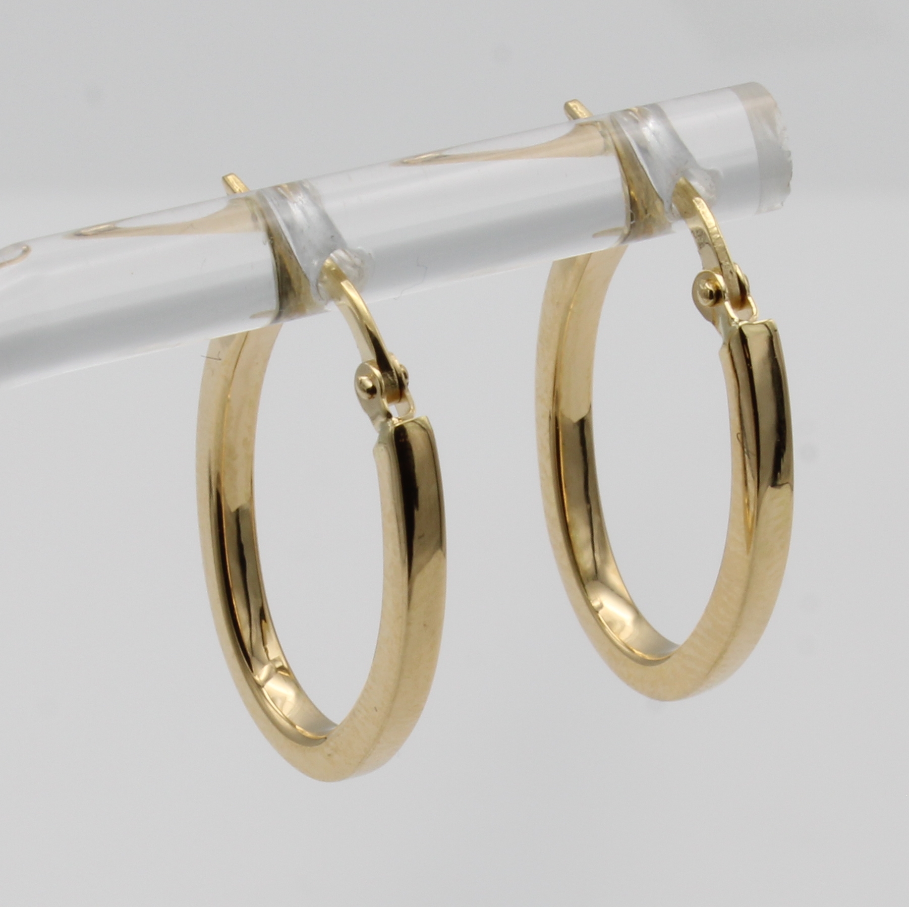 Image 27046418 - Paar ovale Creolen, GG 750/000, M. ca. 1.5x2 cm