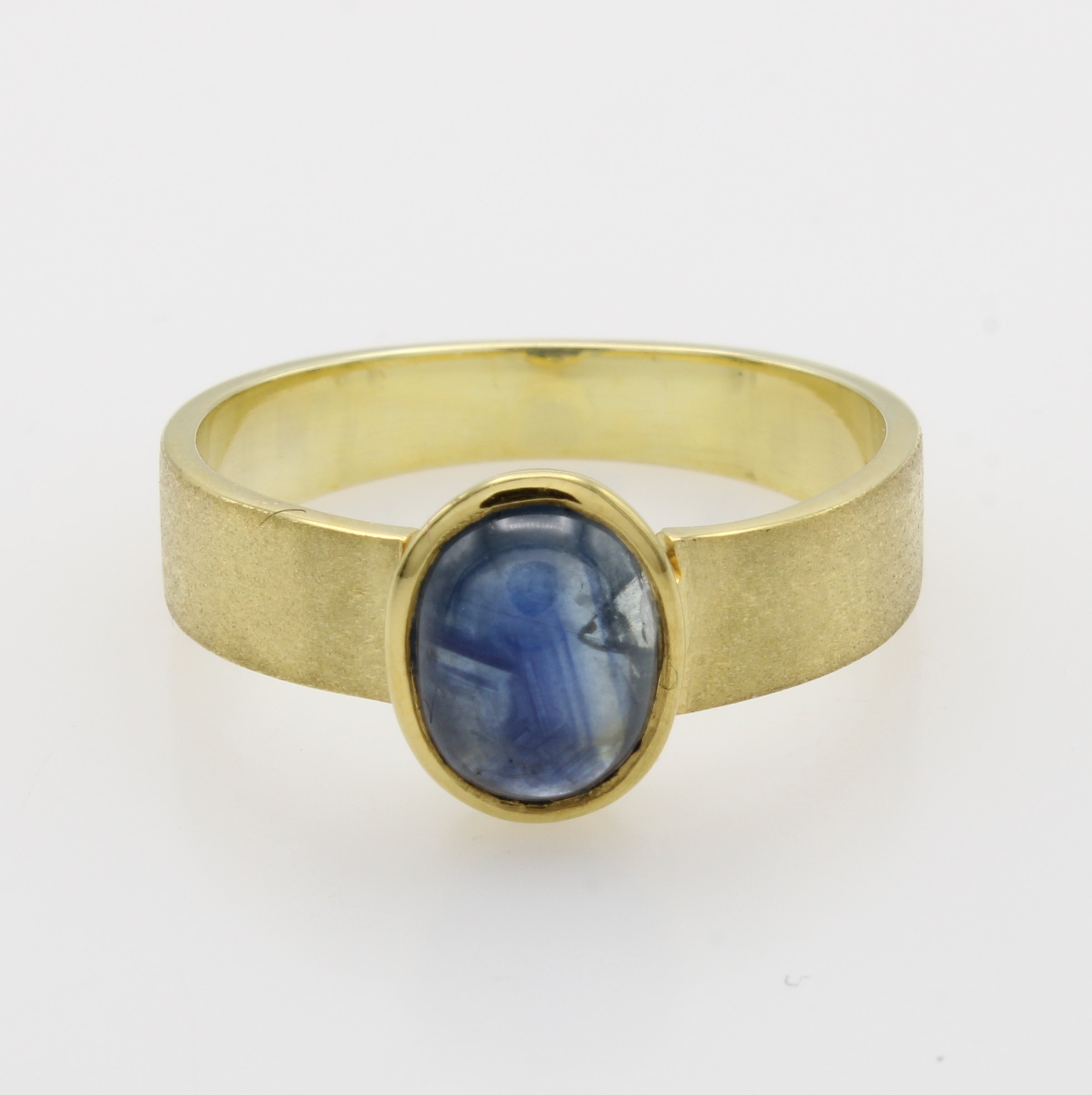 Image 27046471 - Ring mit Saphir, GG 585/000, z.T. matt., ovaler Saphircabochon ca. 1.2 ct, RW ca. 57 ...