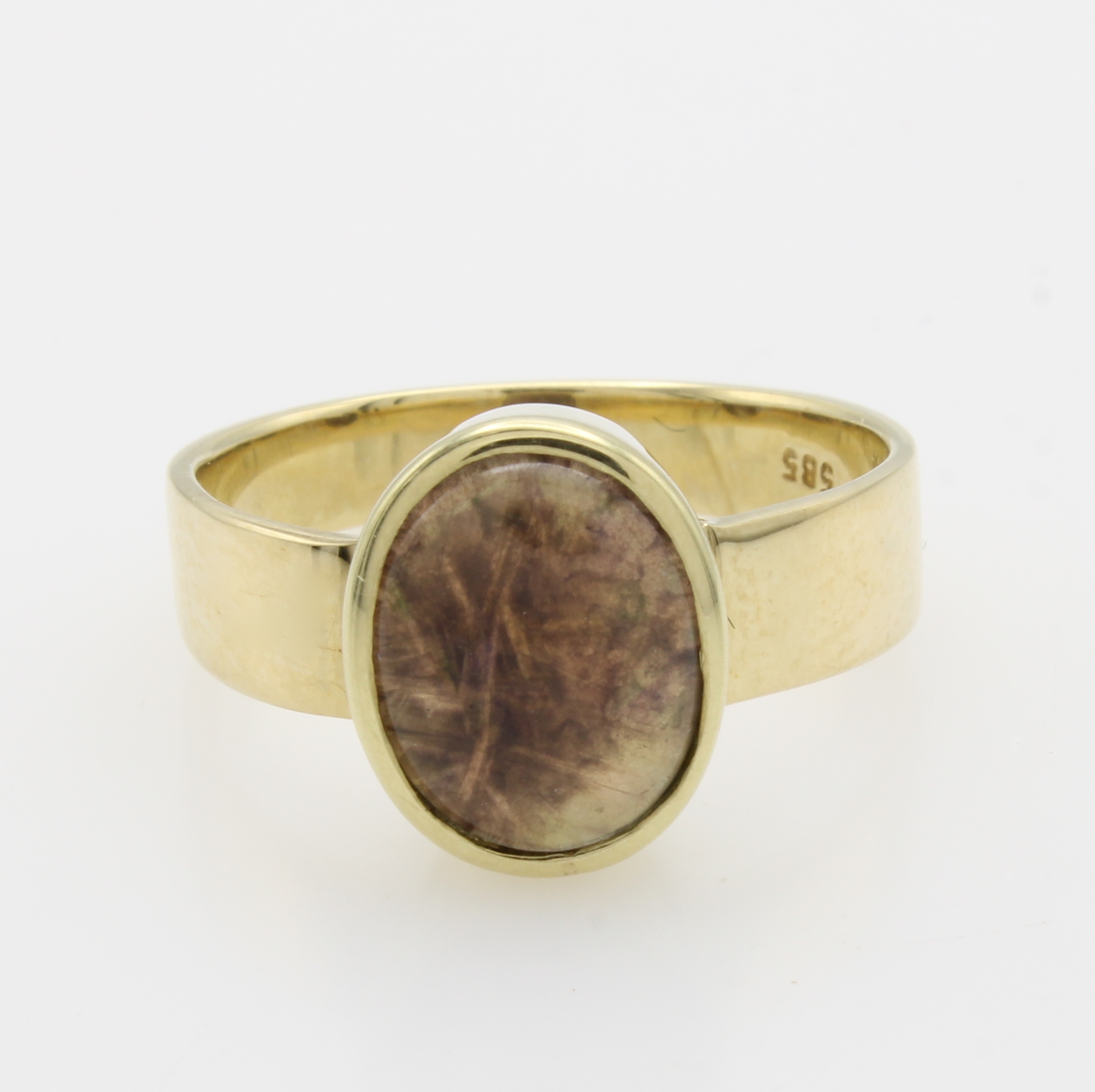 Image 27046485 - Ring mit Opal, GG 585/000, ovaler Opal ca. 3.09 ct, glattes Design, RW ca. 58 ...