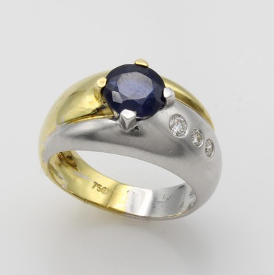 27046468a - Ring mit Saphir und Brillanten, GG/WG 750/ 000, z.T. matt., Saphir in Krappenfassung ca. ...