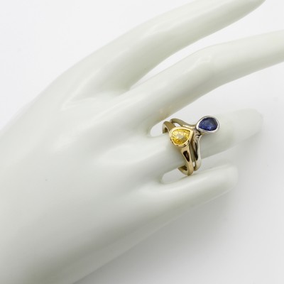 27046469c - Ring mit Saphirtropfen, GG 750/000 u. 925er Silber, gelber Saphir ca. 1.62 ct, blauer ...