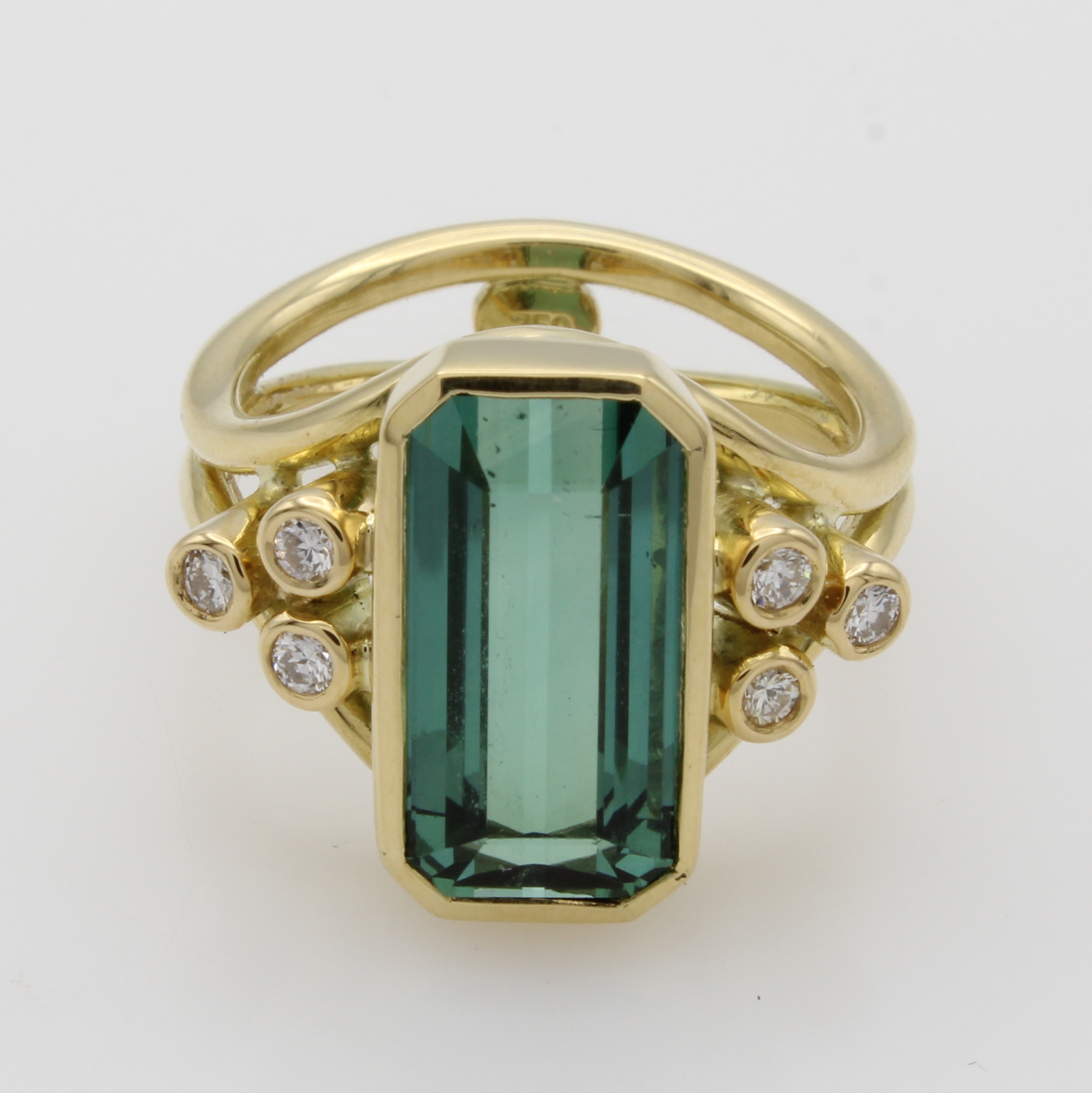 Image 27046501 - Ring mit Turmalin und Brillanten, GG 585/000, achteckiger, grüner Turmalin ca. 5.6 ct, ...