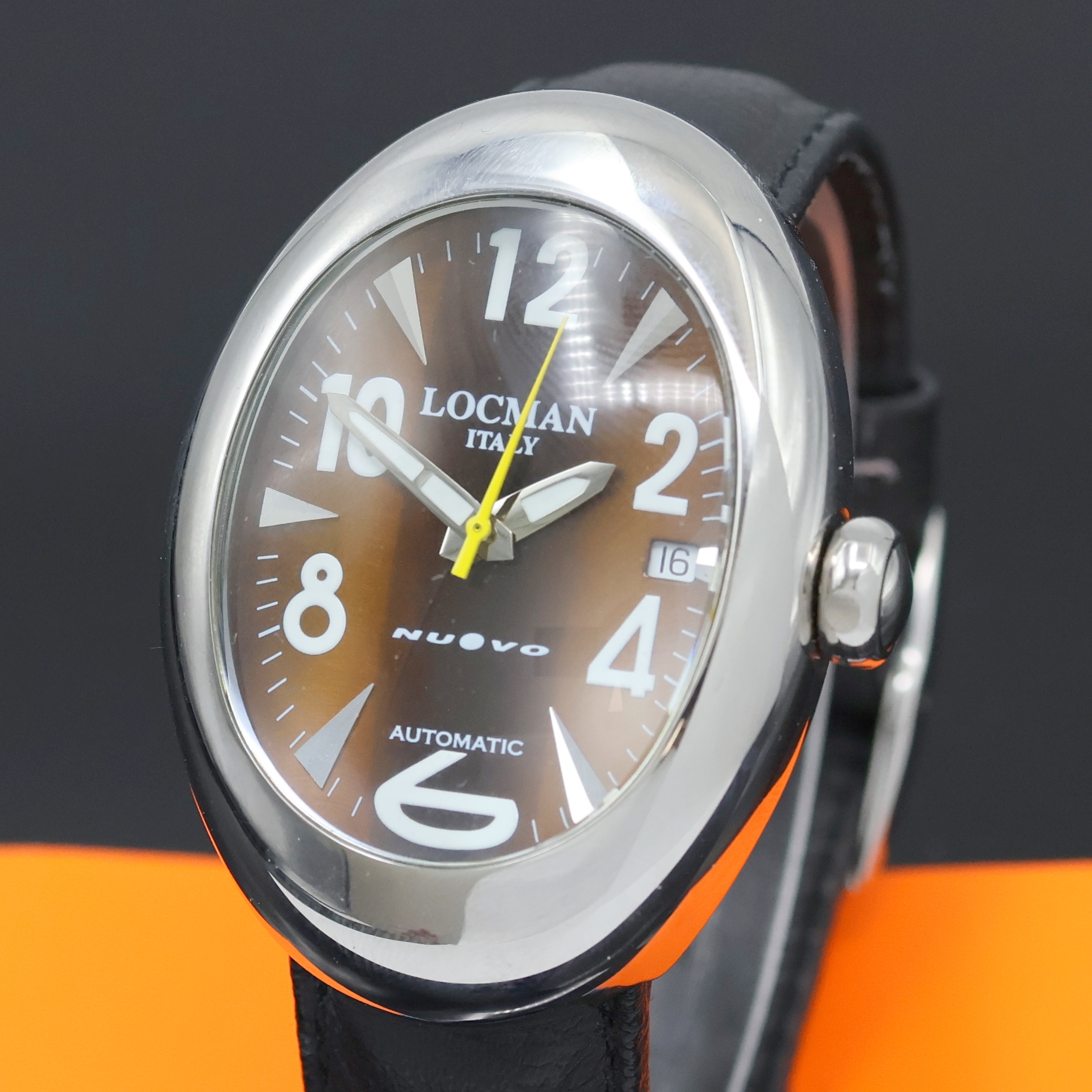 Detail a: LOCMAN Nuovo Herrenarmbanduhr Referenz 018, Italien um 2010, Automatik, Edelstahlgeh. inkl. orig. Lederband m. Dornschl., Boden 4- fach verschr., ...