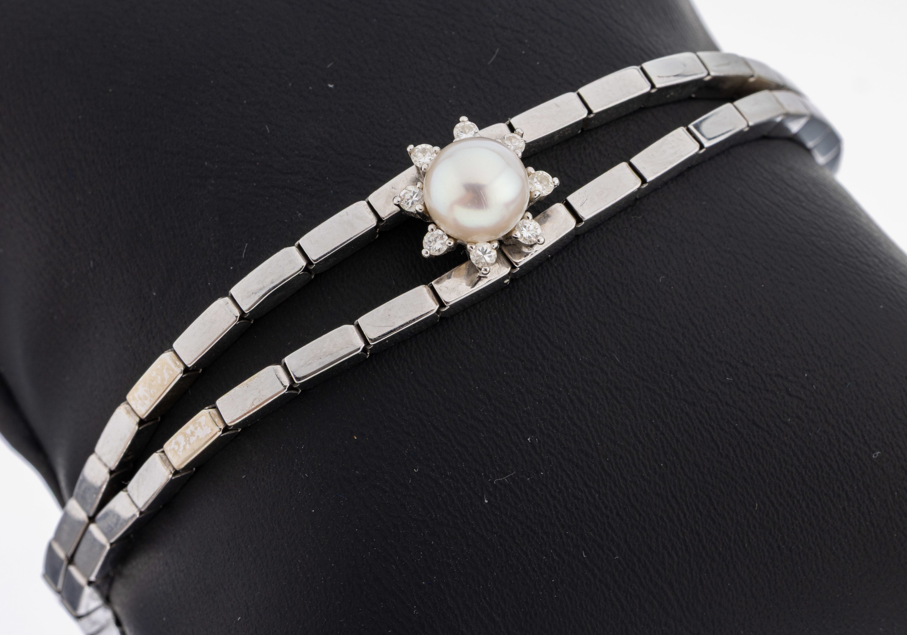 Image 27047581 - 14 kt Gold Perl-Brillant-Armband, WG 585/000, 1 Zuchtperle, D. ca. 7.3 mm, umgeben von ...