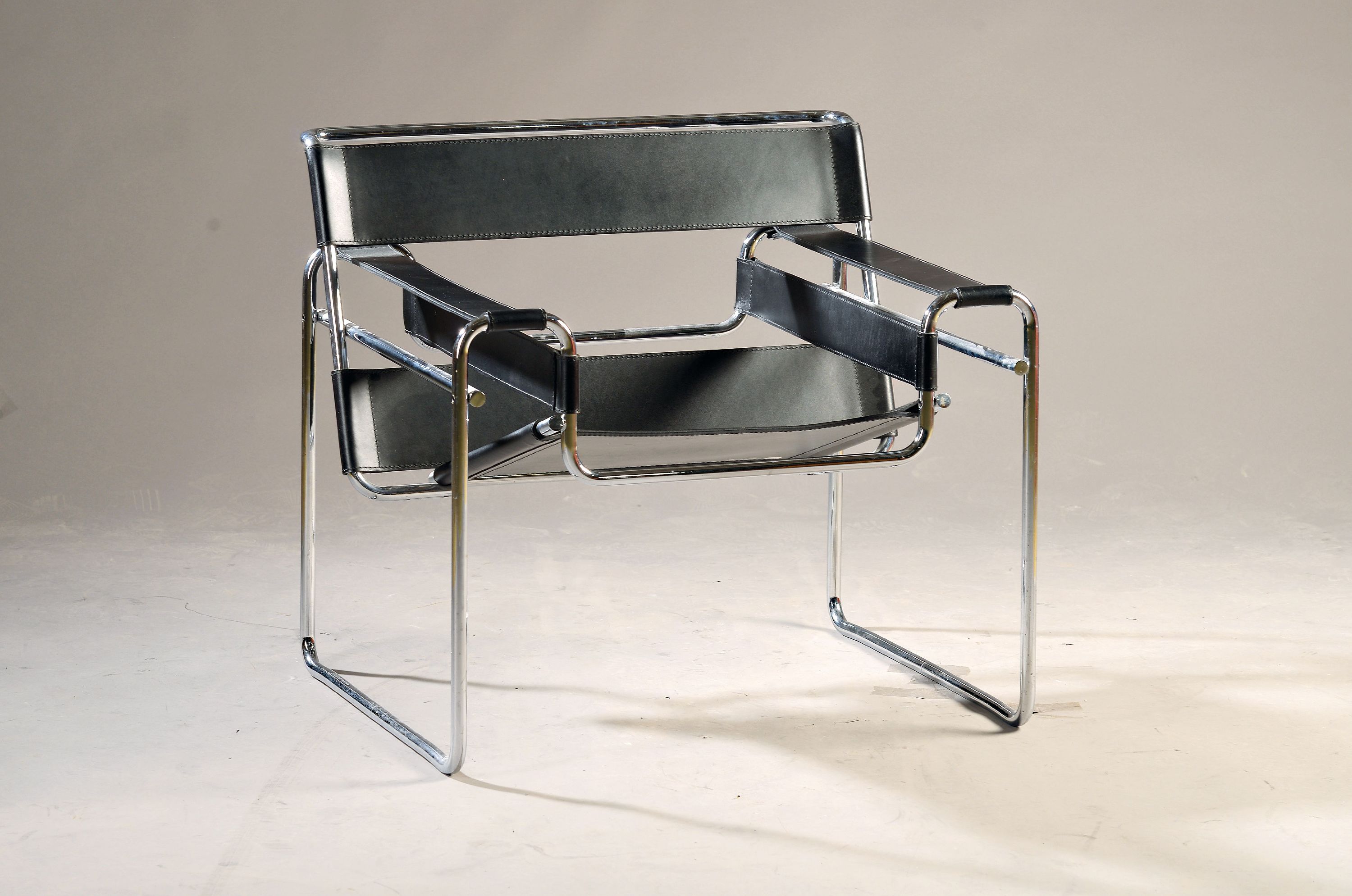 Image 27047584 - Wassily-Chair, ´B3´ Entw. Marcel Breuer, (1902 -1981), Ausführung ´ Knoll ...