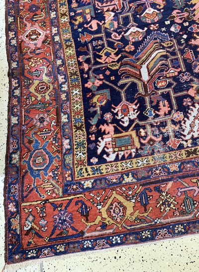 27047591c - Antiker Heriz, Persien, um 1900, Wolle auf Baumwolle, ca. 400 x 303 cm, EHZ: 3 ...