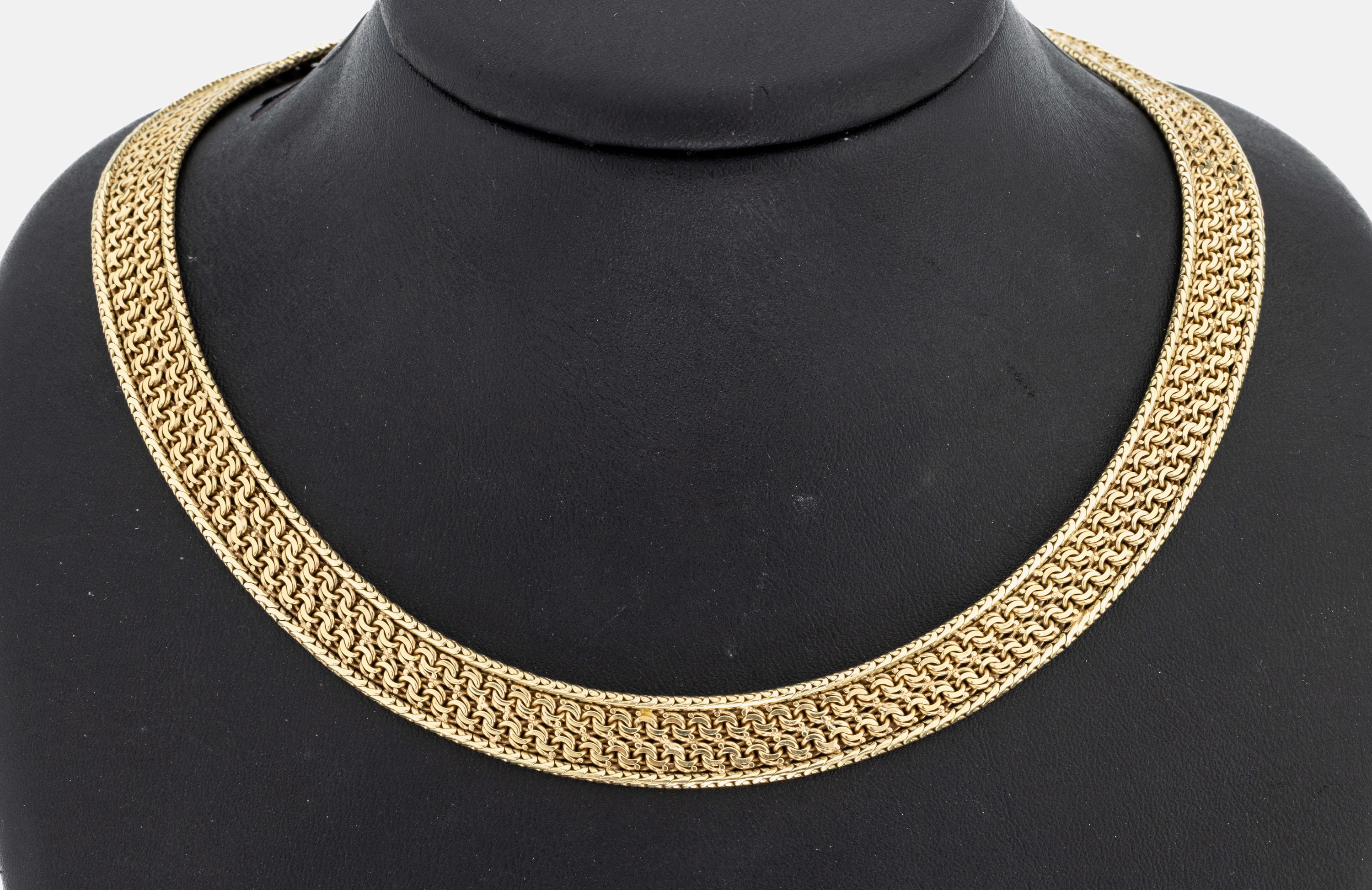 Image 27047617 - 14 kt Gold Collier, GG 585/000, Flechtmuster, B. ca. 1 cm, L. ca. 20 cm, Kastenschloss ...