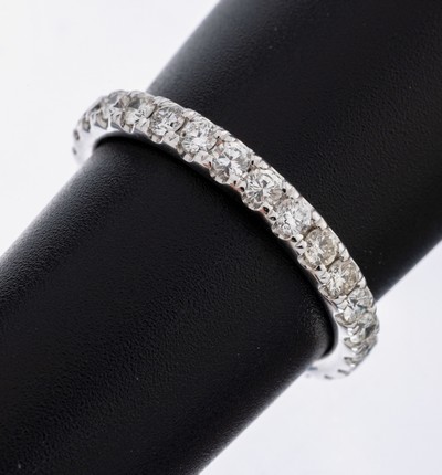 Image 14 kt Gold Brillant-Memoryring, WG 585/000,28 Brillanten zus. ca. 1.09 ct (grav.) ...