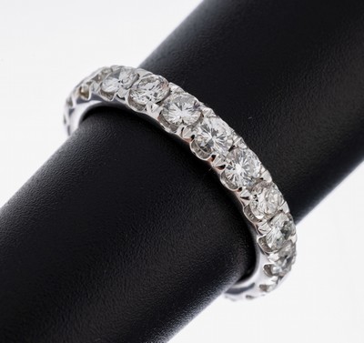 Image 14 kt Gold Brillant-Memoryring, WG 585/000,21 Brillanten zus. ca. 1.98 ct (grav.) ...