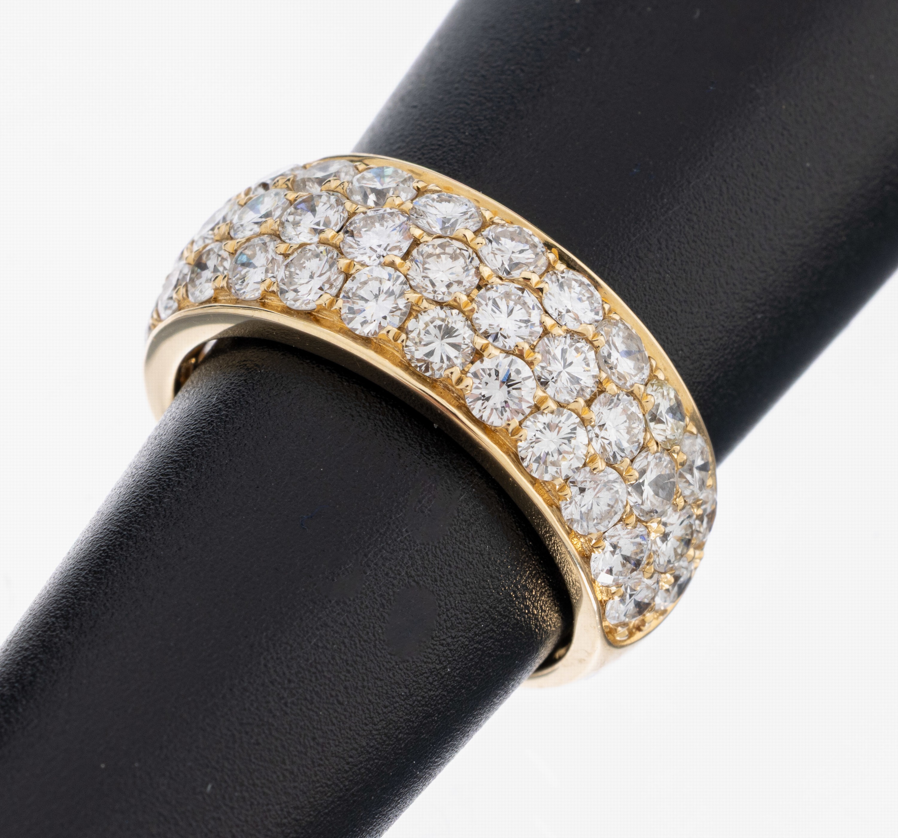 Image 27047910 - 14 kt Gold Brillant-Ring, GG 585/000, 40 Brillanten zus. ca. 2.69 ct (grav.) feines ...