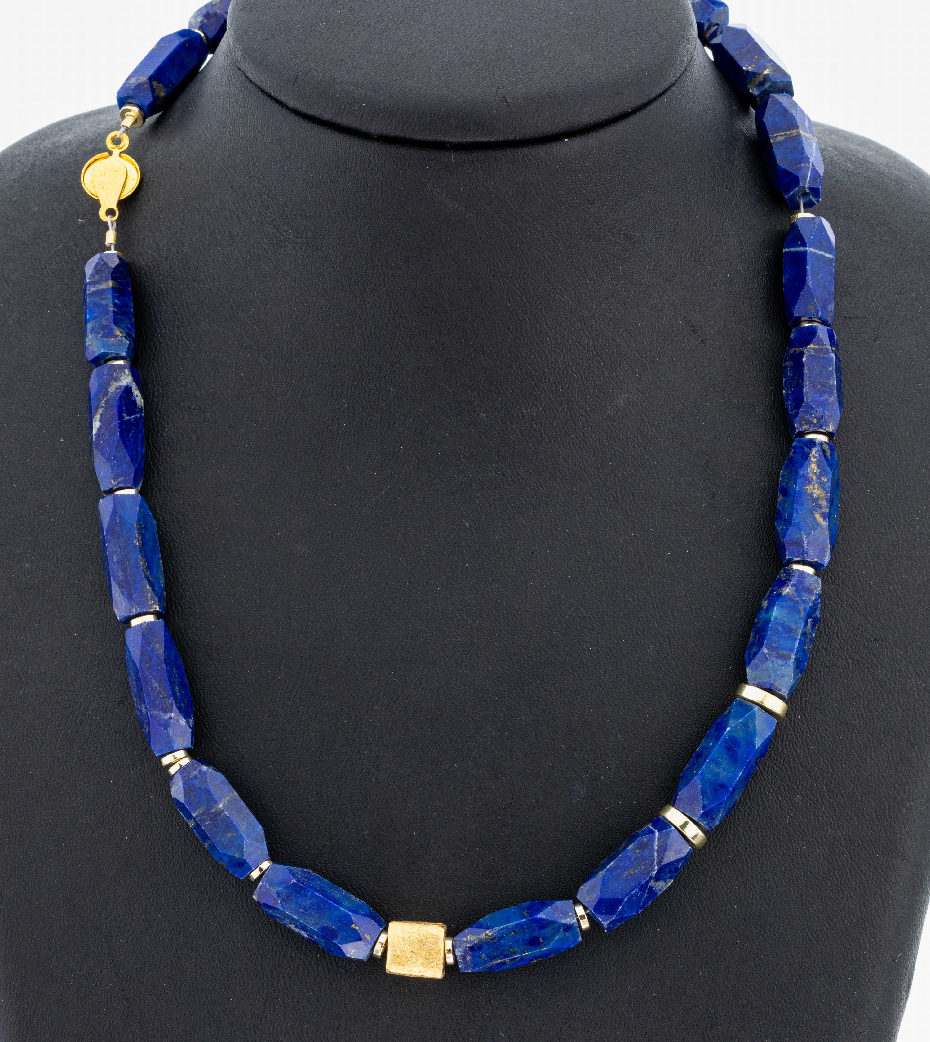 Image 27047980 - Lapislazuli-Collier, längliche facett. Glieder, 1 würfelf. Zwischenglied, verg., L. ...