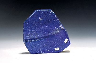Image Lapislazuli in Freiform, Afghanistan, unregelmässige Form mit Vor- und Rücksprüngen, ...