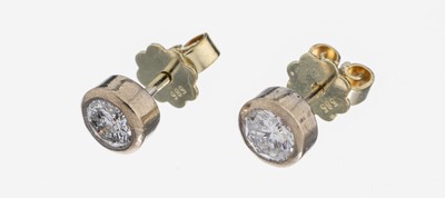Image Paar 14 kt Gold Brillant-Ohrstecker, WG 585/000, 2 Brillanten zus. ca. 1.05 ct Weiß- ...