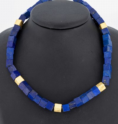 Image Lapislazuli-Collier, Lapislazuli-Würfel ca.8 x 8 mm, Pyrit-Einschlüsse, ...