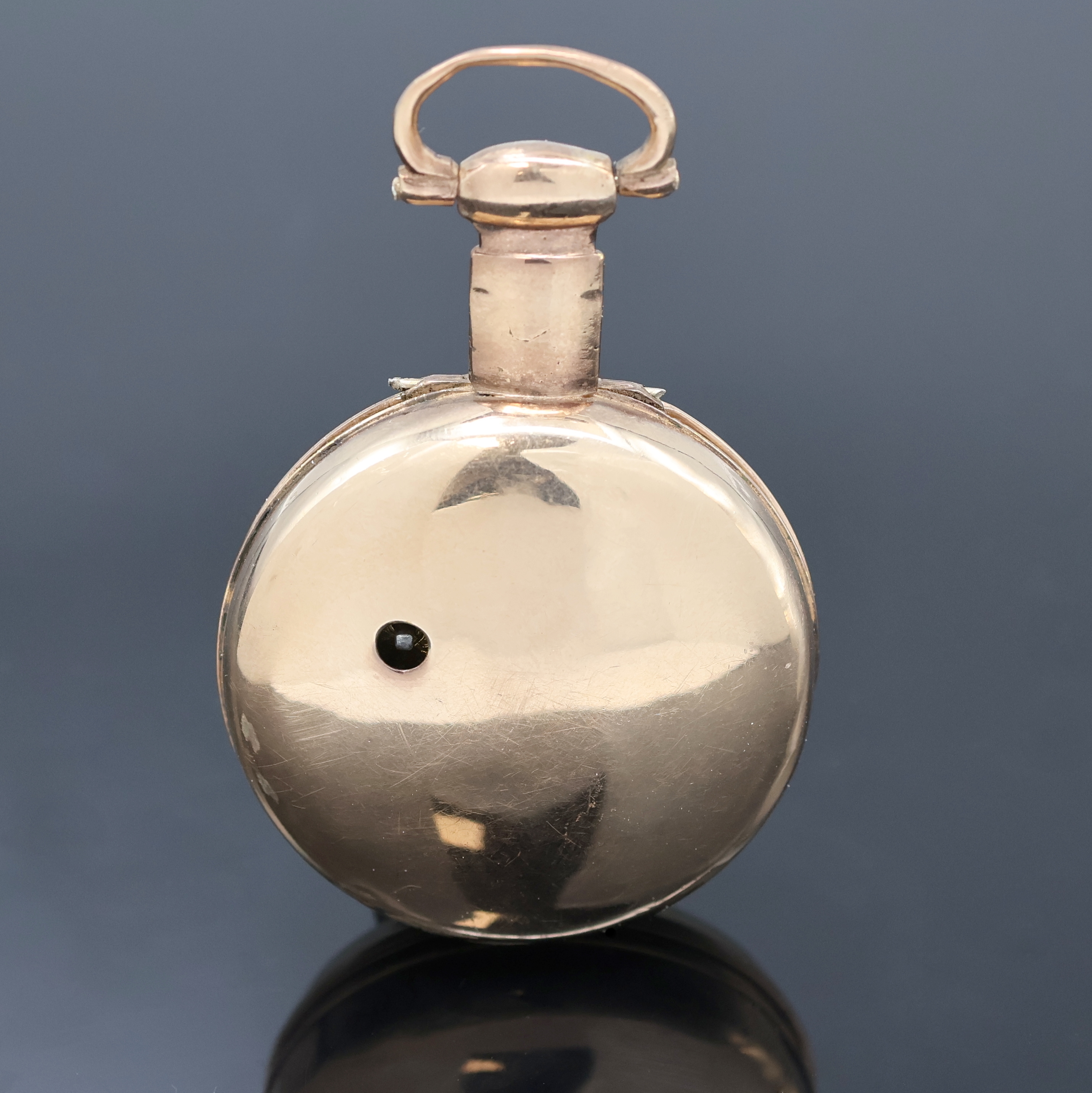 Detail a: PRIOR London vergoldete Spindeltaschenuhr, um 1820, Schlüsselaufzug, glattes Geh., Übergeh. fehlt, Emailzifferbl., röm. Zahlen, verg. Werk m. ...