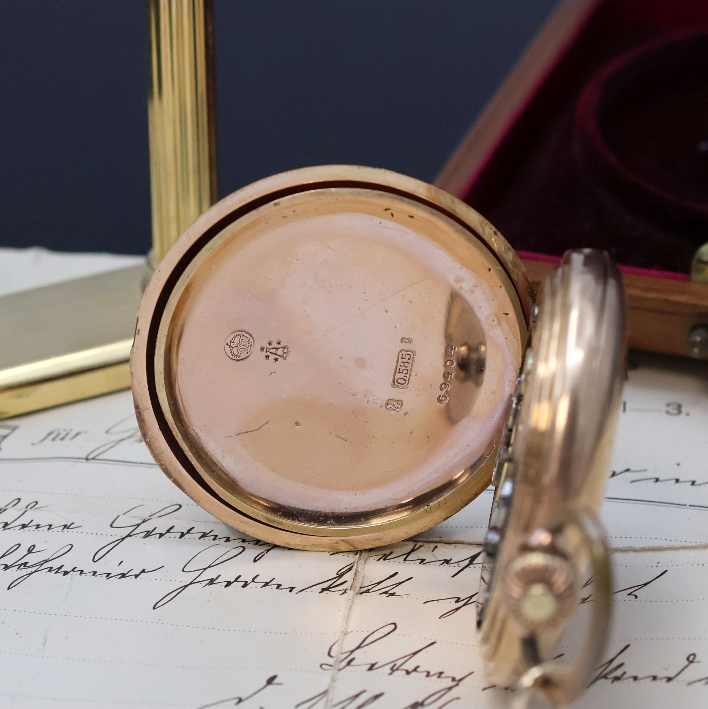 Detail e: UNION GLOCKE Herrensavonette in RG 585/000 mit vergoldeter Kette, Deutschland/Schweiz verk. lt. orig. Rechnung 10/1906, glattes 3 Deckel-Goldgeh. ...