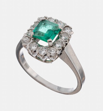 Image 14 kt Gold Smaragd-Brillant-Ring, WG 585/000, mittig erhaben gefasster Smaragd im ...