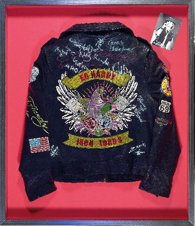 27048027k - Udo Lindenberg, geb. 1946, Ed Hardy Lederjacke mit Unterschriften von Udo Lindenberg, ...