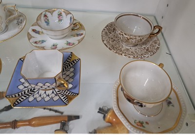 27048048f - Konvolut aus 24 Sammeltassen, u.a. Hutschenreuther, Rosenthal, Kronach, 19./20.Jh., ...