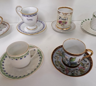 27048049g - Konvolut aus 24 Sammeltassen, u.a Limoges, Haviland, 19./20.Jh., Porzellan, verschiedene ...