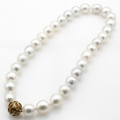 27048095a - Südseezuchtperlenkette, Magnetschl. 925er Silber verg., weiße- bis zart graue, barocke ...