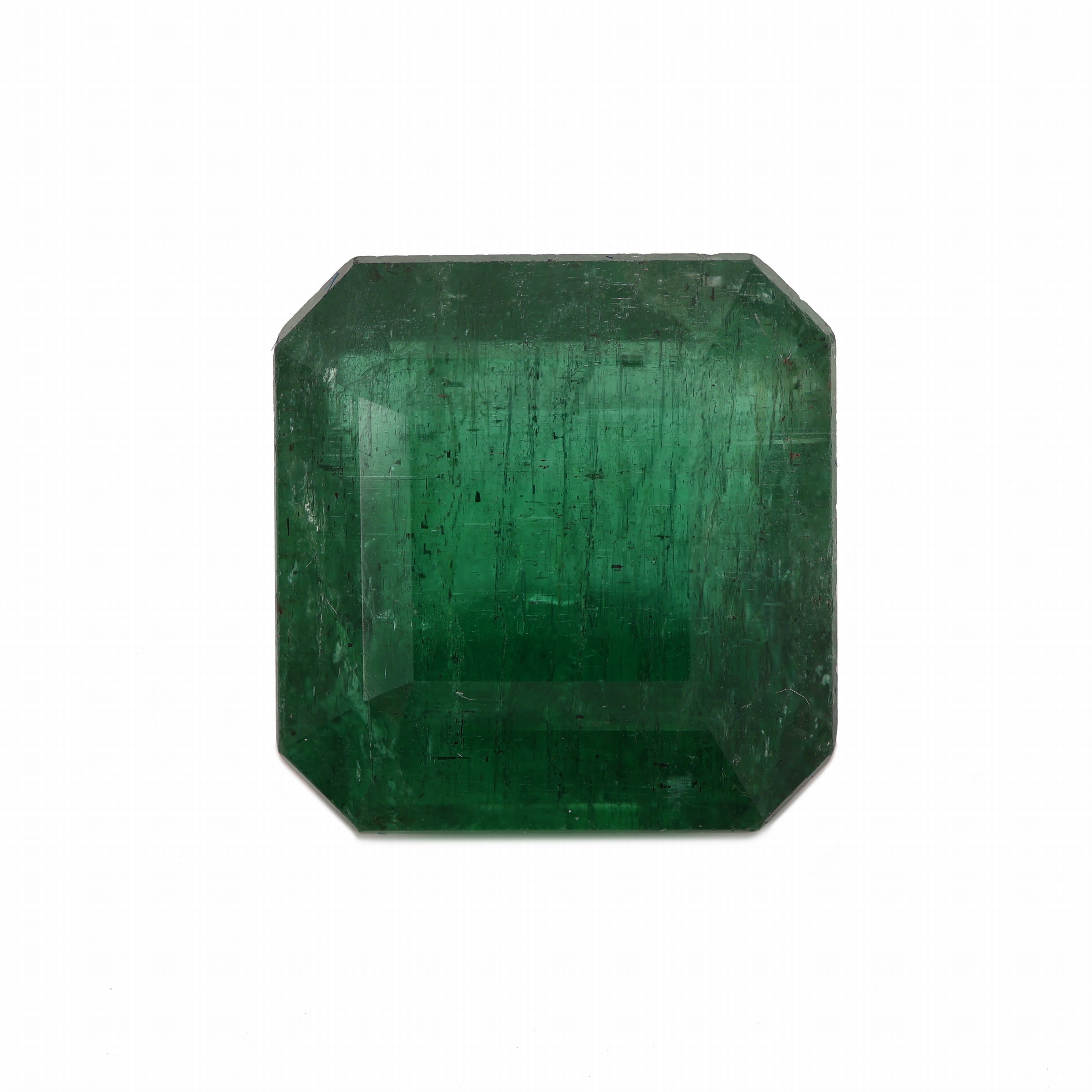 Image 27048129 - Loose emerald, 16.617 ct , 15.17 x 14.67 x 9.45 mm, octagonal trap cut, origin Sambia, ...