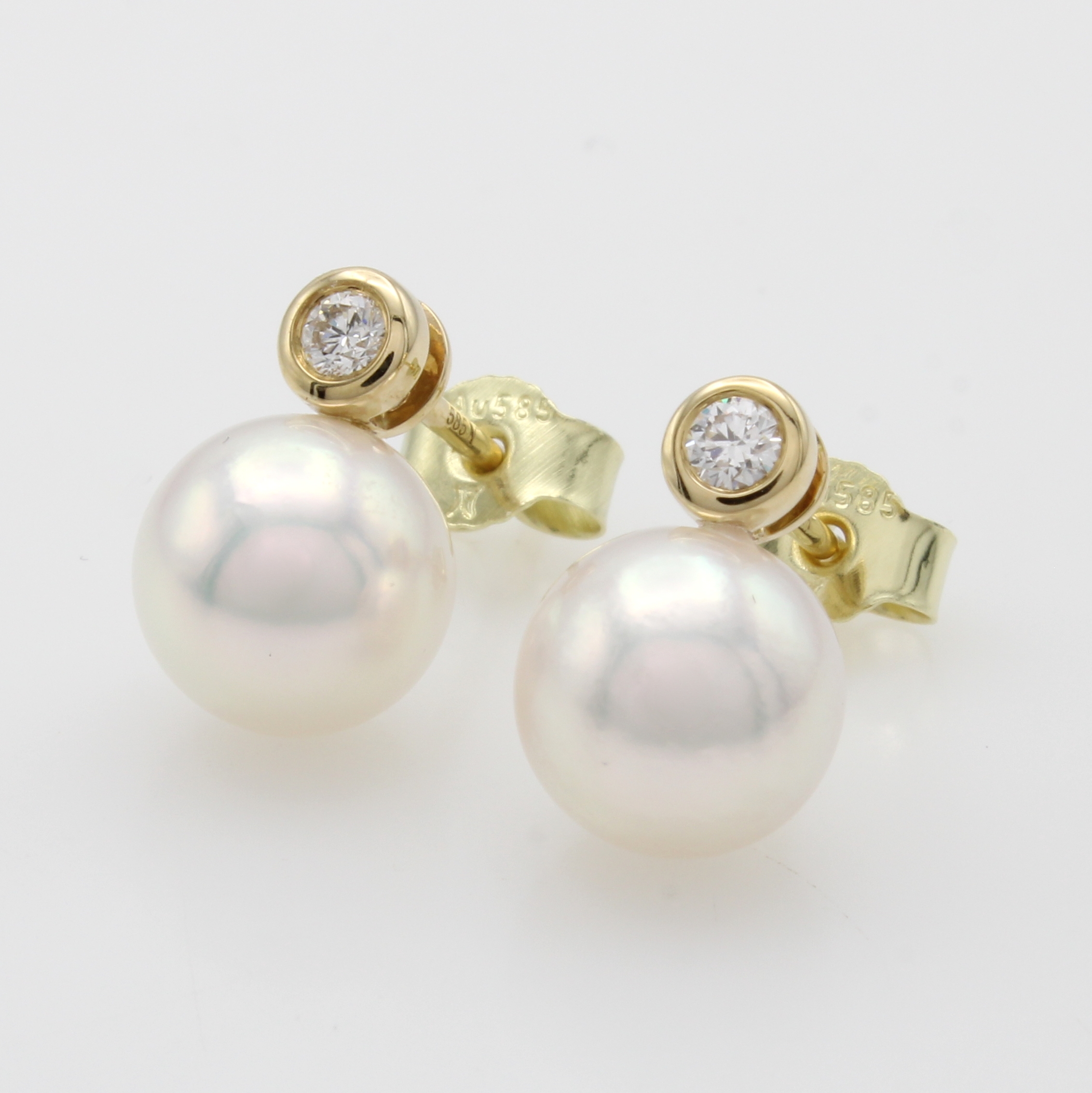Image 27048171 - Paar Ohrstecker mit Akoyazuchtperlen und Brillanten, GG 585/000, 2 weiße Perlen ca. ...