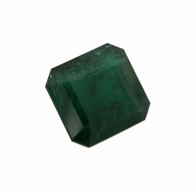 27048135a - Loser Smaragd, 14.54 ct, 13.8 x 14.4 x 9.3 mm, oktagonaler Treppenschliff, Herkunft ...