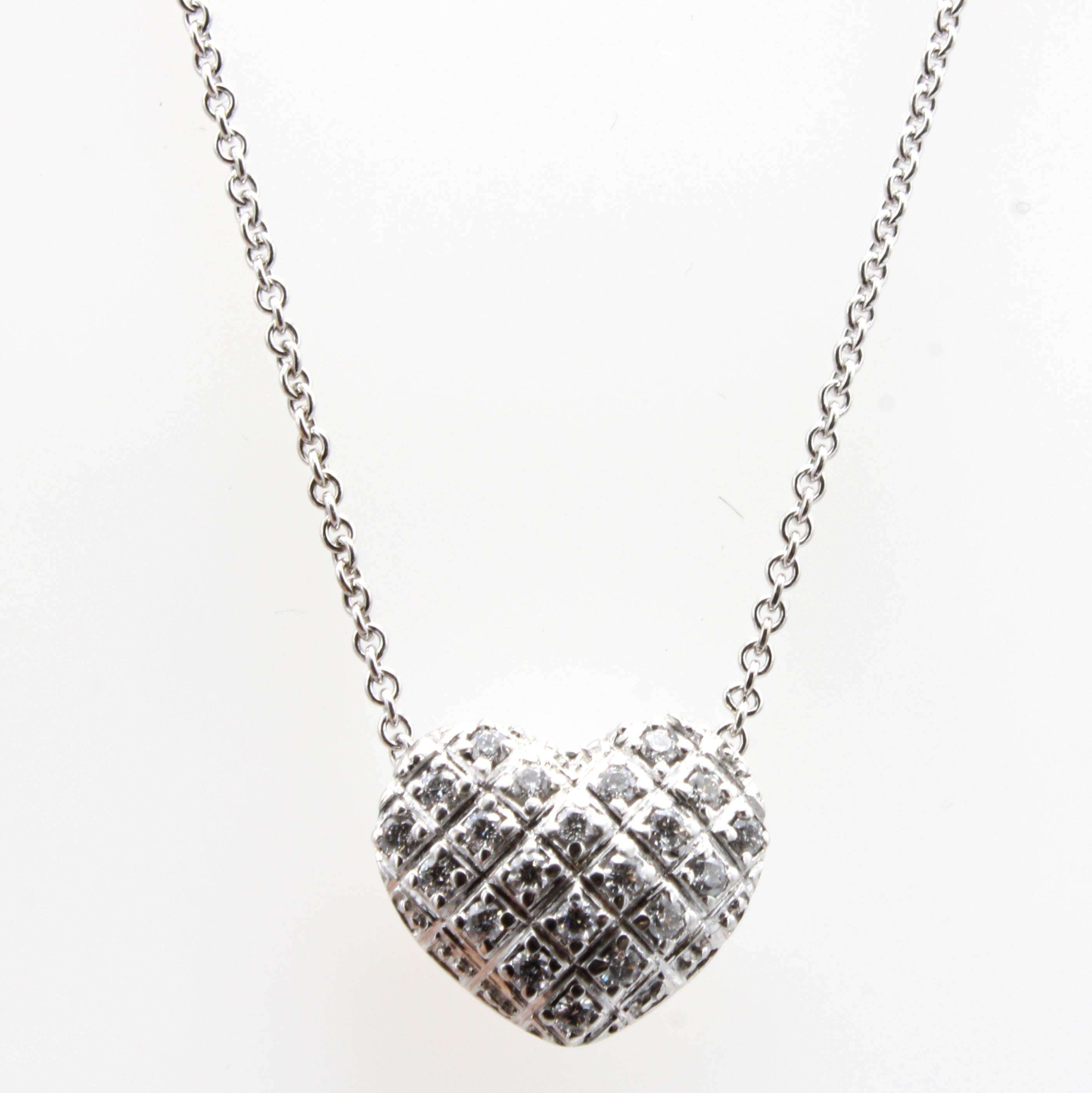 Image 27048201 - Anhänger ´Herz´ an Kette, GG 585/000, Brill.zus. ca. 0.17 ct Weiß/si, L. ca. 42 cm ...