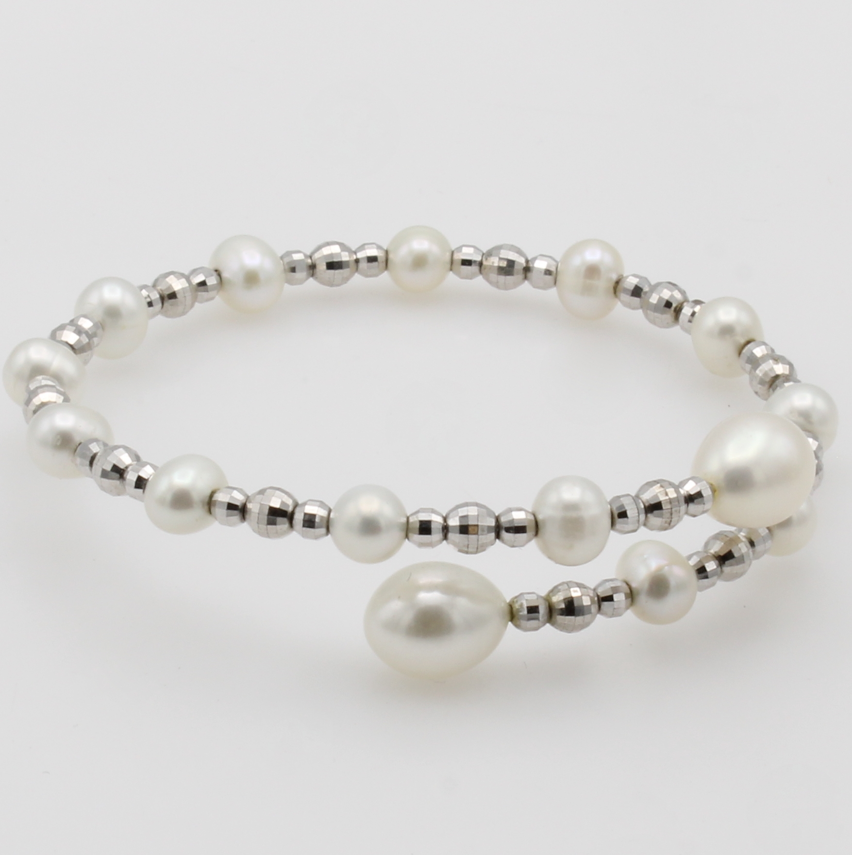 Image 27048406 - Armreif mit Süßwasserzuchtperlen, 925er Silber, weiße Perlen, flexibel