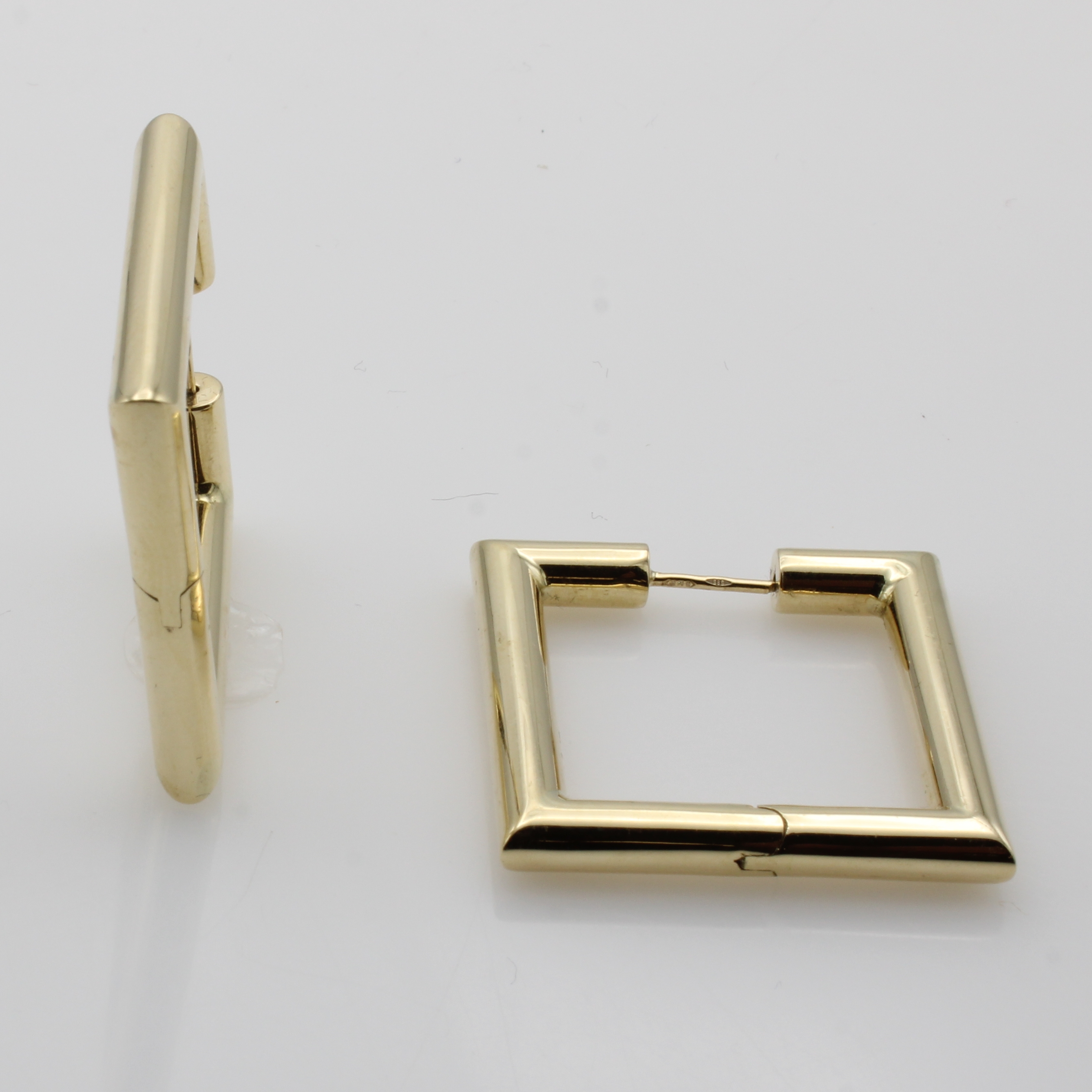 Image 27048462 - Paar viereckige Creolen, GG 585/000, B. ca. 4 mm, M. ca. 2.5x2.5 cm