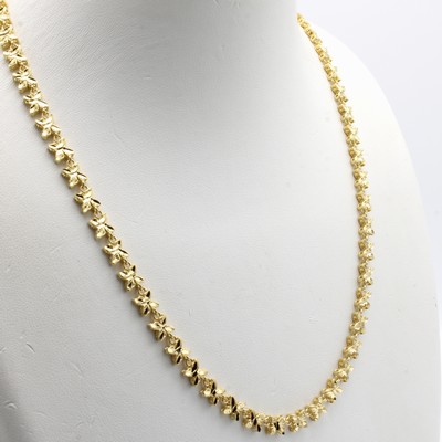 27048418a - Collier, GG 585/000, Glieder in Form von Blüten, Karabinerschl., L. ca. 45 cm